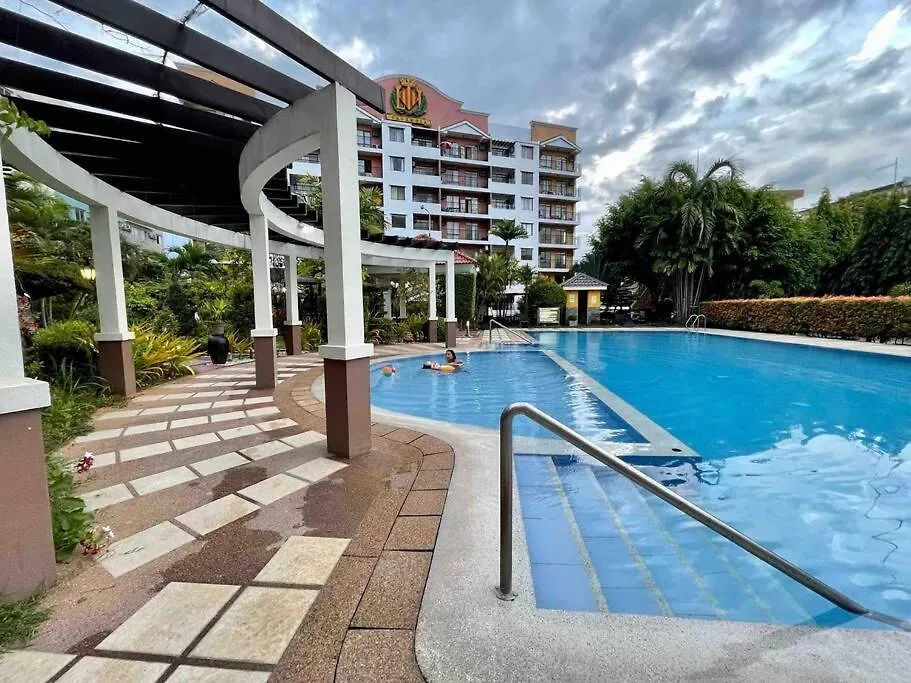 ダバオ　シティ3Br Fully Furnished With Balconyアパートメント アパート ダバオ　シティ