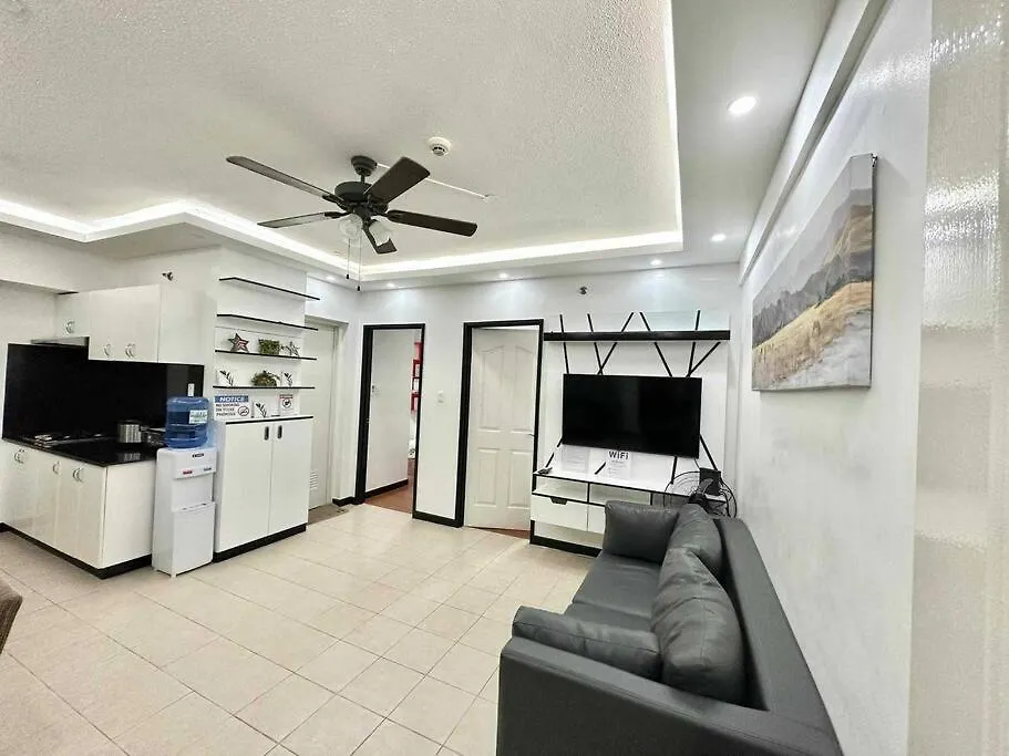 ダバオ　シティ3Br Fully Furnished With Balconyアパートメント